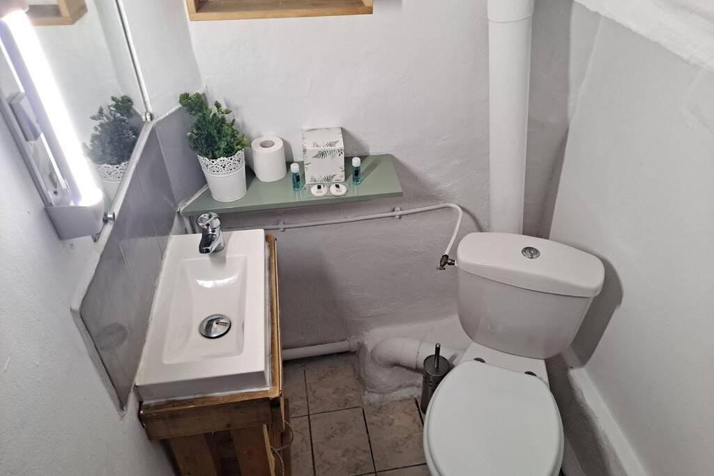 Apartmán Studio A 10 Min A Pied Notre-Dame De La Garde Marseille Exteriér fotografie